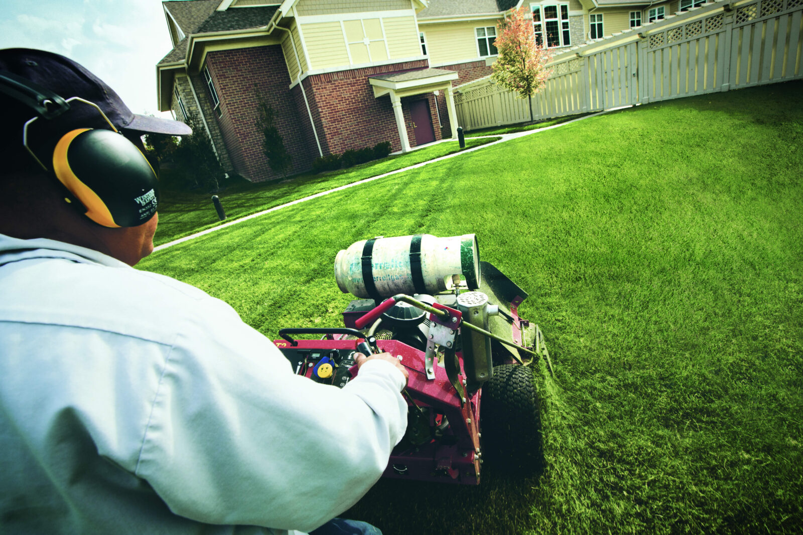 commercial propane lawn mowers